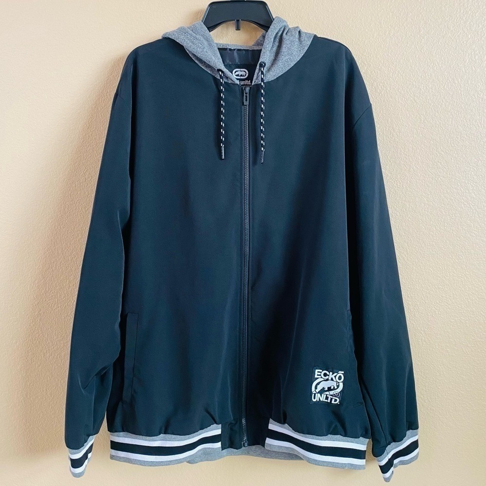Ecko Unlimted Size XXL Black and Gray Light Windbreaker Ripstop Jacket TINY FLAW